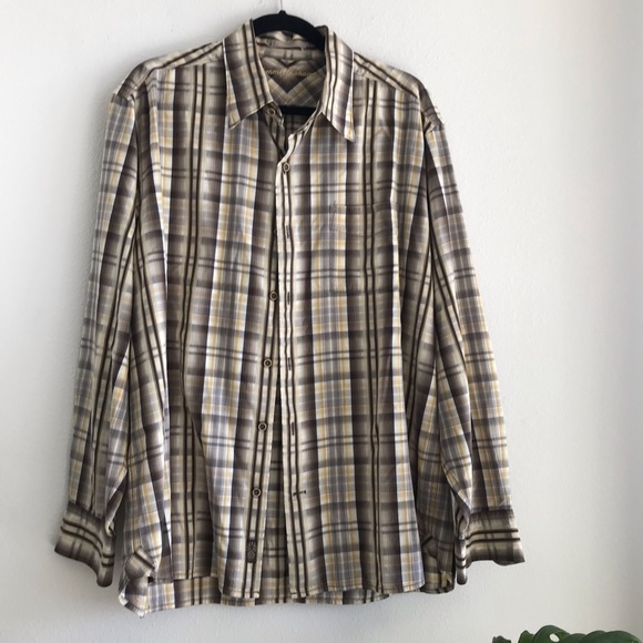 Tommy Bahama Other - Tommy Bahama Men’s Shirt